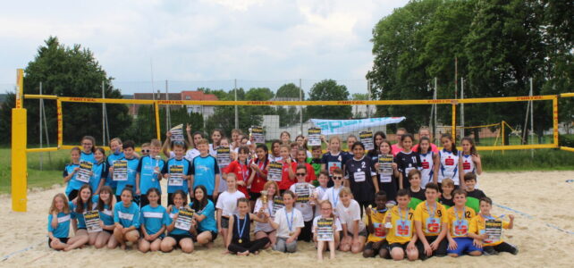 Sieg im Schulbeachcup Sieg im Schulbeachcup