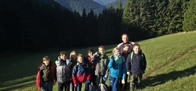 Wandertag der 1a zum Öhlerschutzhaus Wandertag der 1a zum Öhlerschutzhaus