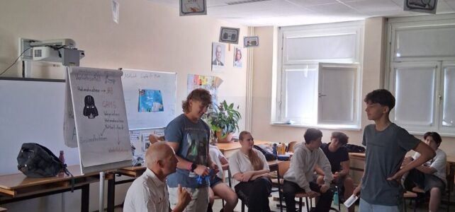 Erste Hilfe Kurs der 4. Klassen Erste Hilfe Kurs der 4. Klassen